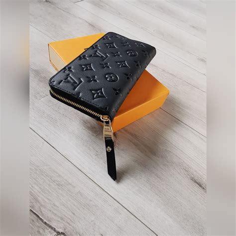 portfel louis vuitton czarny|Wallets and Small Leather Goods .